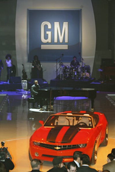 John Legend performed at the 2007 G.M. Style event.