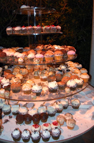 Crumbs offered mountains of cupcakes at Sony BMG's Grammy after-party.