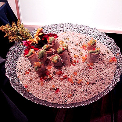 E991sho 01 0509 Publicartfundatlighthouse Catering 1 320