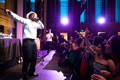 Grammy-winning artist Wyclef Jean got guests dancing.
