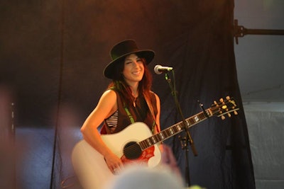 Michelle Branch performed an acoustic set on the FreeCreditScore.com stage.