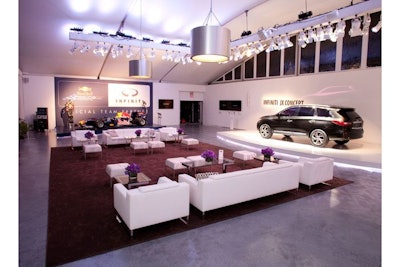 Shiraz Infiniti Suv Lounge