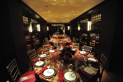 To accommodate all 600 guests, the seating plan incorporated rooms adjacent to the main dining space.
