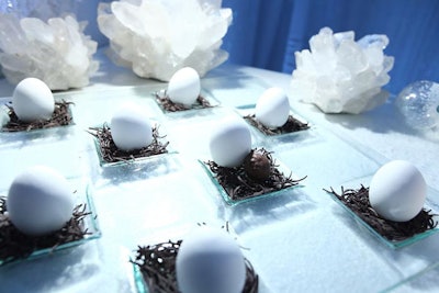 Design Cuisine headed up the catering in the ice lounge, serving, among other dishes, Himalayan salted valrhona chocolate caramels under gilded eggshells on top of bittersweet chocolate nests.