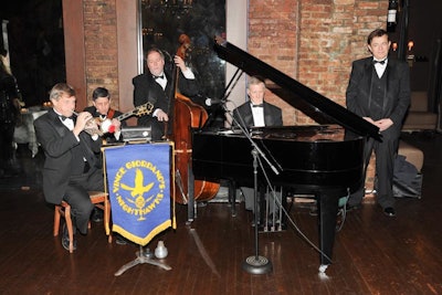 Live jazz entertainment came courtesy of New York-based Vince Giordano and the Nighthawks. The band has been featured in multiple Woody Allen films and in the HBO series Boardwalk Empire.