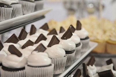 Sugarsweet Dreams Cake Company provided a display of its newest cupcake flavor, s’mores with chocolate cupcakes lined with graham cracker crumbs and topped with homemade marshmallow fluff and a piece of Hershey’s bar.