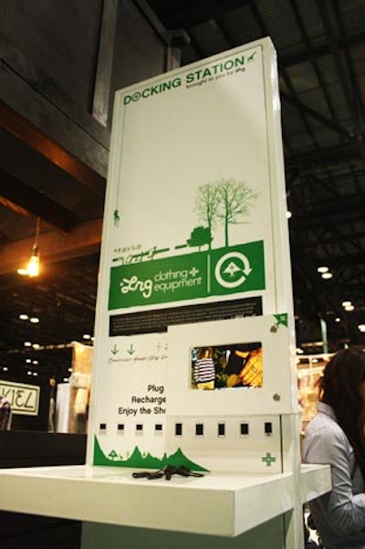 LRG, a clothing and accessories company, offered a docking station at its booth that provided eight chargers compatible with various iPhone, Android, and Blackberry devices. To entertain people while their phones charged, the stations included screens that showed videos of LRG products.