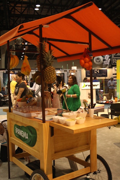 Grendene, a Brazilian company that includes Ipanema flip flops and Rider footwear, brought an authentic Brazilian beach cart to serve drinks and snacks at its booth.