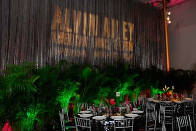 More than 820 guests sat at 78 tables in the Roof Terrace’s South Gallery, South Atrium Foyer, and Atrium at the John F. Kennedy Center for the Performing Arts.