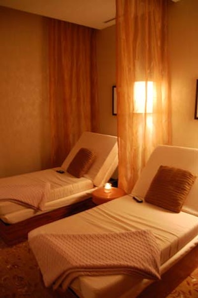 Guests could get complimentary hand massages in the spa treatment rooms.