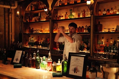 Mixologists whipped up gin-based cocktails behind the 20-foot marble bar. Three stations each offered two different custom cocktails, like the Emerald No. 3, a mix of gin, kiwi, grapefruit, cardamom, lime, and agave nectar.