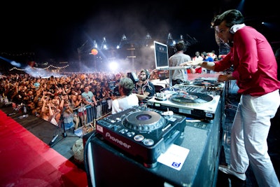 DJ Mark Ronson’s performance at a festival for Coca-Cola’s Olympics campaign