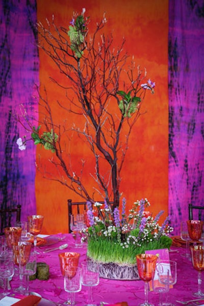 The Garden District provided florals, linens, and other decor for the fund-raiser.