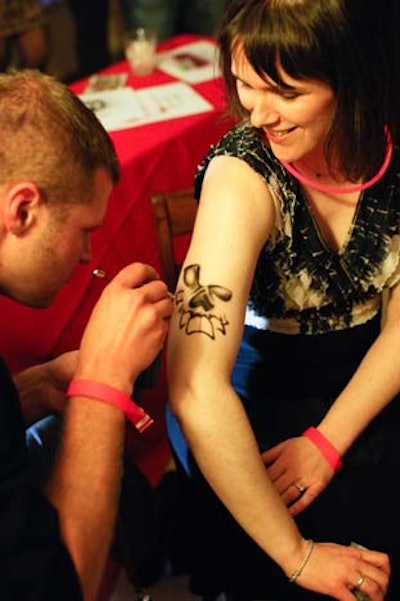 A lead-sponsor reception started at 6:30 p.m., offering a pop-up tattoo parlor where guests could get temporary designs.