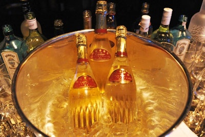 The French luxury jeweler opted to serve guests its own brand of Champagne at the event. The cocktail menu included Manhattans, Negronis, Moscow Mules, and Champagne cocktails.