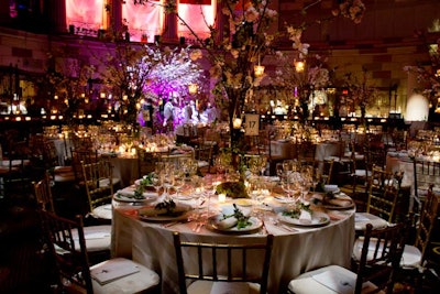 The table settings were lovely in that delicate way of the French. The water goblet had a wash of either pink or lemon at the base giving extra depth, but all the champagne flutes were clear.