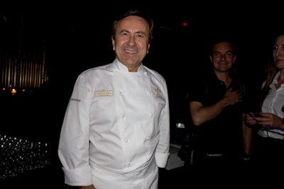 Here’s my effervescent French friend Daniel Boulud on hand to work with Restaurant Daniel executive chef Jean François Bruel on their dish. With Daniel’s station all atwitter, he had made last-minute changes to his dish and brought them hand-written on a piece of paper, which he clutched like a relay baton. But I was able to wrestle it away ...