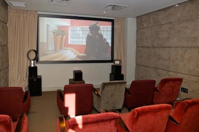 The brand used the screening room to play behind-the-scenes interviews with 10 London hotels that are featured on its Web site.