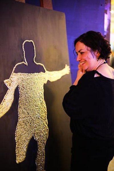 Other nods to Mexico and Central and South America included artist Paulina Perera-Riveroll, who created a piece using thumbtacks at the event. Later in the evening, the artwork was raffled off and given to a guest to take home.