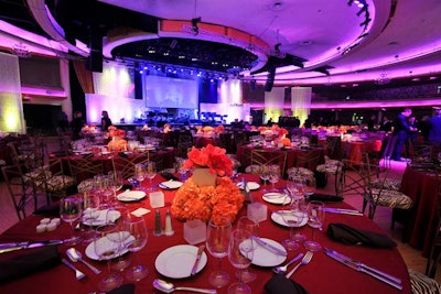 AOO Live built the look for the event around a tangerine and cherry red color palette.