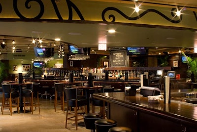 10. Bar Louie