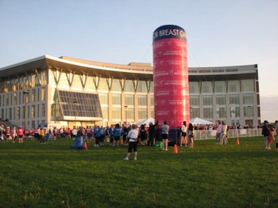Circle Lawn (2): 96,00 Sq. Feet of Space Overlooking the Water