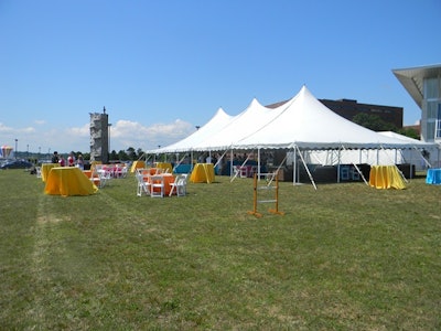 Circle Lawn (5): 96,00 Sq. Feet of Space Overlooking the Water