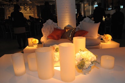 Lounge areas were dotted with large pillar candles.