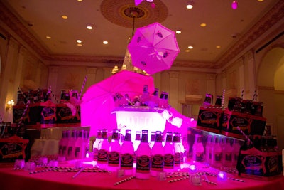 The alcoholic beverage brand took the opportunity to display its pink lemonade, a flavor created in support of the Breast Cancer Research Foundation.