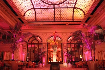 As with last year, producer Suzanne Tobak looked to create a cohesive design scheme among the rooms at the Plaza and chose a color palette of pink and orange. Floral designer Seasons supplied orb-shaped arrangements in various sizes, which the production team placed on as many surfaces as possible.