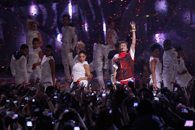 Justin Bieber performed the finale of the two-hour show to the fans' delight.