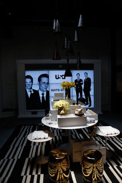 Suits & Style Gallery Pop-Up