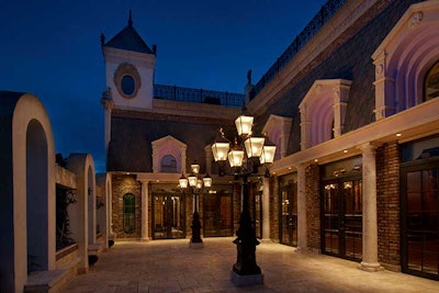 View of Courtyard From English Bar Room