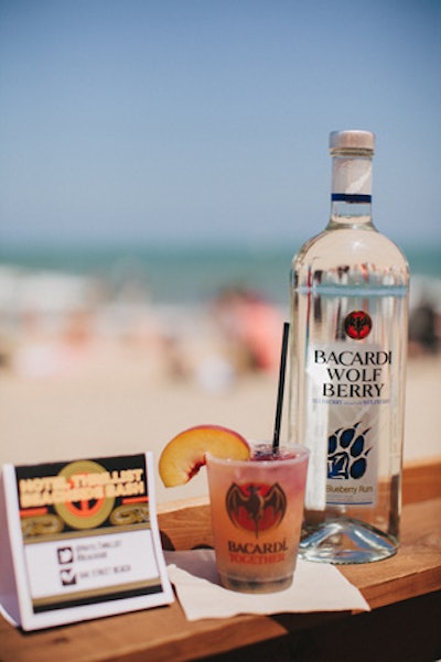 Bacardi sponsored the bar at the beach party, doling out cocktails with fruity flavors and summery garnishes alongside more standard cocktails like rum and coke.