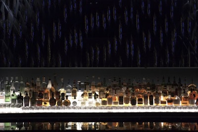 Main Bar 30 Feet