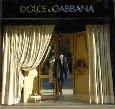 Dolce & Gabbana: Drape Kings custom drape