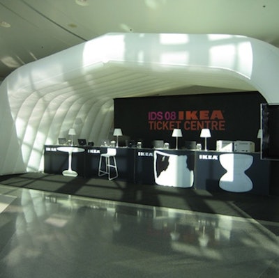 Air roof for indoor lounge