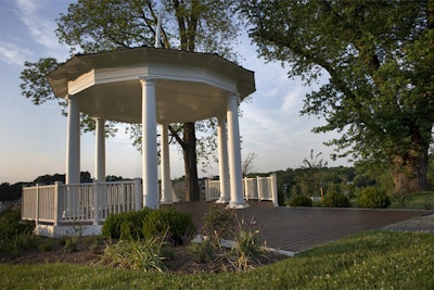 Gazebo in front of the mansion