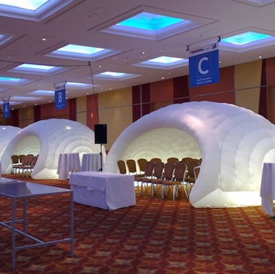 Indoor white Luna for seminars