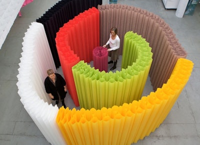 Adjustable paper walls