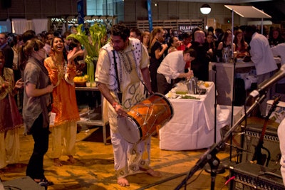 Roving musicians and dancers in a variety of colorful national costumes entertained the crowds and added to the festive atmosphere of the bazaar.