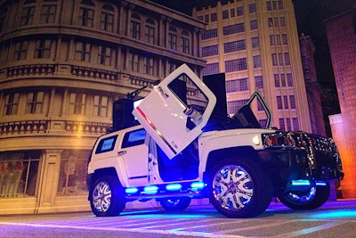 Hummer H3 Xtreme, theme park corporate event, city theme