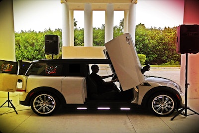 MINI Cooper Xtreme Clubman, outdoor setup at meeting professionals conference