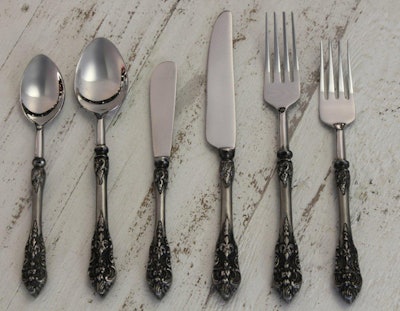 Gaetana Flateware