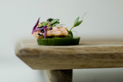 This season, Lindsey Shaw Catering is offering creative menu options like poached lobster in petite wood cups and savory ice-cream cones, which can be augmented with customized wine selections from the company’s dedicated sommelier.