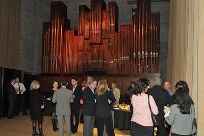 Cocktails and hors d'oeuvres for 50