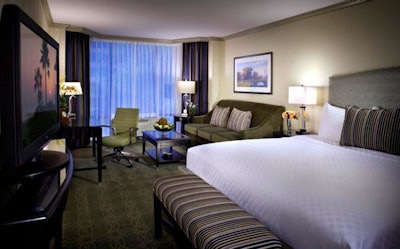 4. Crowne Plaza Costa Mesa