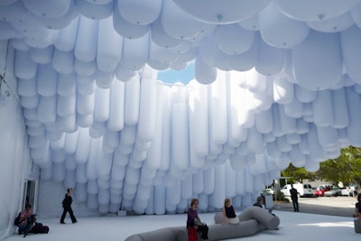 The Design Miami entrance pavilion consists of inflated tubes bundled together, with foam seating in the courtyard.