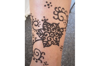 Henna Temporary Tattoos Artists for Birthdays, Bar/Bat Mitzvah Parties