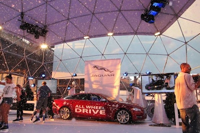 As a way to introduce its new all-wheel-drive models, British carmaker Jaguar built a larger-than-life snow globe in New York in the height of summer. To make the transparent, spherical tent feel like a snow globe, producers tapped Los Angeles-based MagicSnow to bring in a machine that periodically dispersed ice flakes.